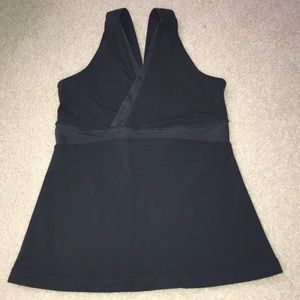 Women’s grey lulu lemon workout tank top